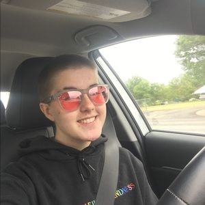 Meet your Posher, Jenna